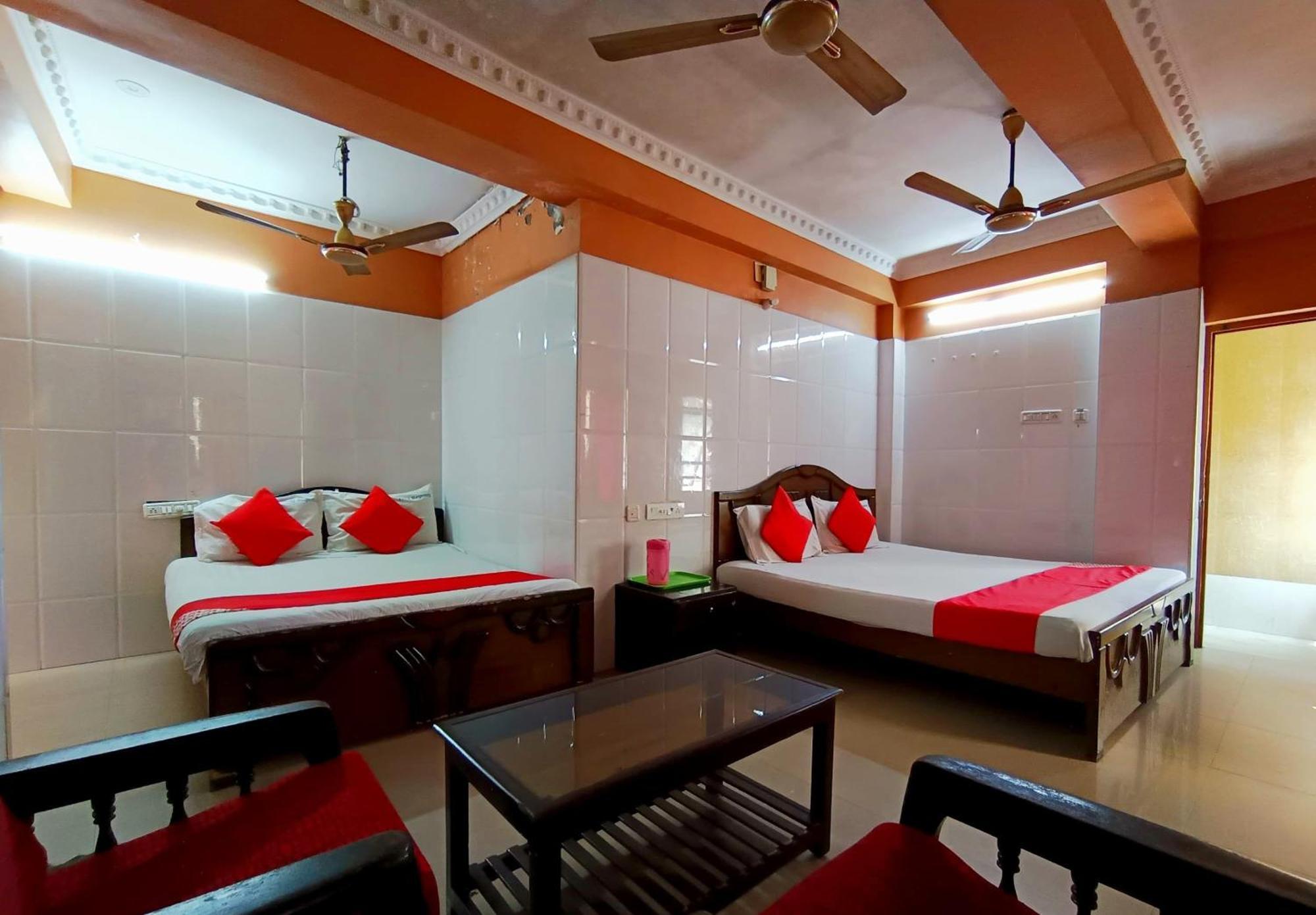 Nb Inn Palace Chennai Exterior photo